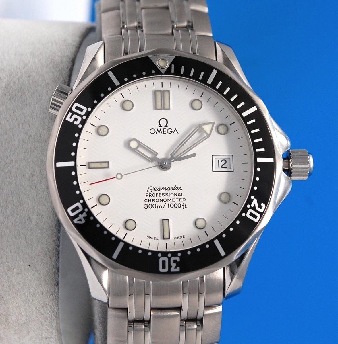 Stainless Steel OMEGA Seamaster Diver 300M Sport Stainless Steel OMEGA Seamaster Diver 300M Sport