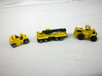 Vintage 1981 1979 Diecast Hot Wheels Diecast Forklift Crane Loader Cat Yellow - Image 1 of 4