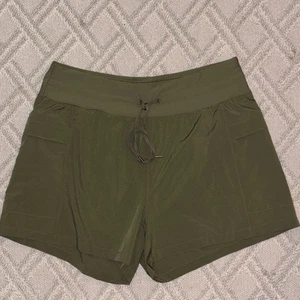 CALIA Truelight Cargo Shorts olive green lightweight quick dry size Large - Picture 1 of 5
