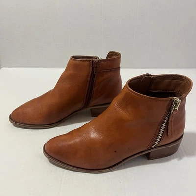 Aldo Women Leather Ankle Zip Booties Sz 7.5  Boho Western Tan Classic Minimalist - Image 1 of 4