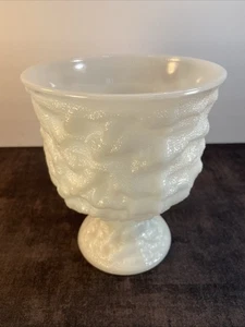 White Milk Glass-Pedestal Planter/Vase-E O Brody Co-M3000-Cleveland-Vintage-MCM - Picture 1 of 12