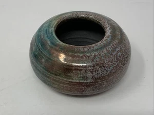 Raku Pottery Small Pot Vase Oil Slick Iridescent Metallic Colors SIGNED - Picture 1 of 11
