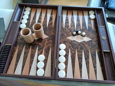 Manopolous Californian Walnut Burl Luxury Backgammon set (new in box) - Image 1 of 4