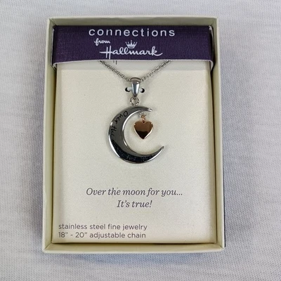 Collar de acero inoxidable Connections From Hallmark “Over The Moon For You” Foto 1 de 4