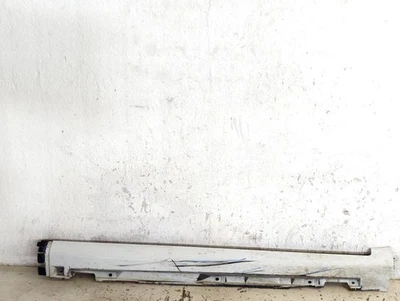 39867909 Minirock Coating alféizar derecho VOLVO V50 Sw 1.6 D 84KW 6 Foto 1 de 4