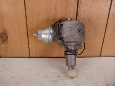 1960-72 Plymouth & Dodge Slant 6 Distributor Remanufactured - Image 1 of 4