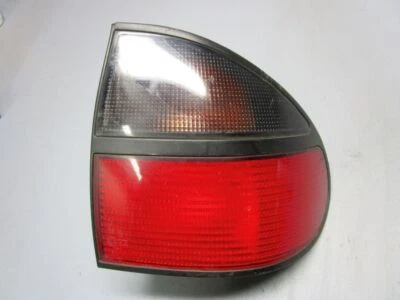 Taillight Right for Renault Laguna (B56_, 556_) 2.0 (B56C/H/N) Foto 1 de 4