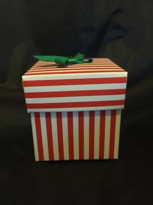 JUNOMAGIC.CO.UK Candy stripe boxes for birthday party any occasions gift party bag 6cm box