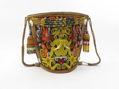 Porta-costas Dayak Kayan Kenyah Bornéu Headhunter criança bebê tecido e miçangas - Imagem 1 de 4