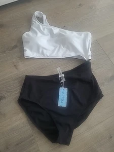 Yonique Womens Size LARGE Cutout One Shoulder 1 Piece Monokini Swimsuit NEW - Picture 1 of 2