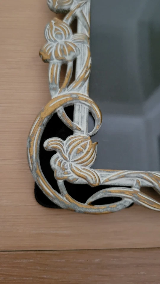 🎀 ¡Decoración artística! Marcos de fotos decorativos florales de metal para fotos boho vintage de 5X7 Foto 1 de 4