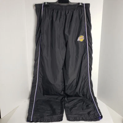 Pantalones de calentamiento de nailon LA Lakers NBA con laterales ventilados con cremallera para hombre talla XL Foto 1 de 4
