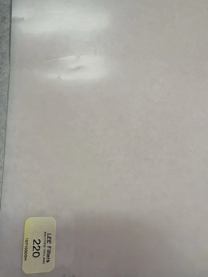 Lee Filters 220 White Frost Lighting Gel - Image 1 of 1