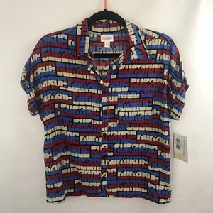 Camisa LulaRoe Amy Roja, Blanca, Azul “Lularoe” Recortada Patriótica Abotonada Talla 2XS - Imagen 1 de 6