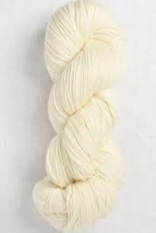 2-TINTE-4 Natural 100gr Madeja 440yd Malabrigo CALCETÍN X-Soft SW Lana Merino Fgr HILO Foto 1 de 1