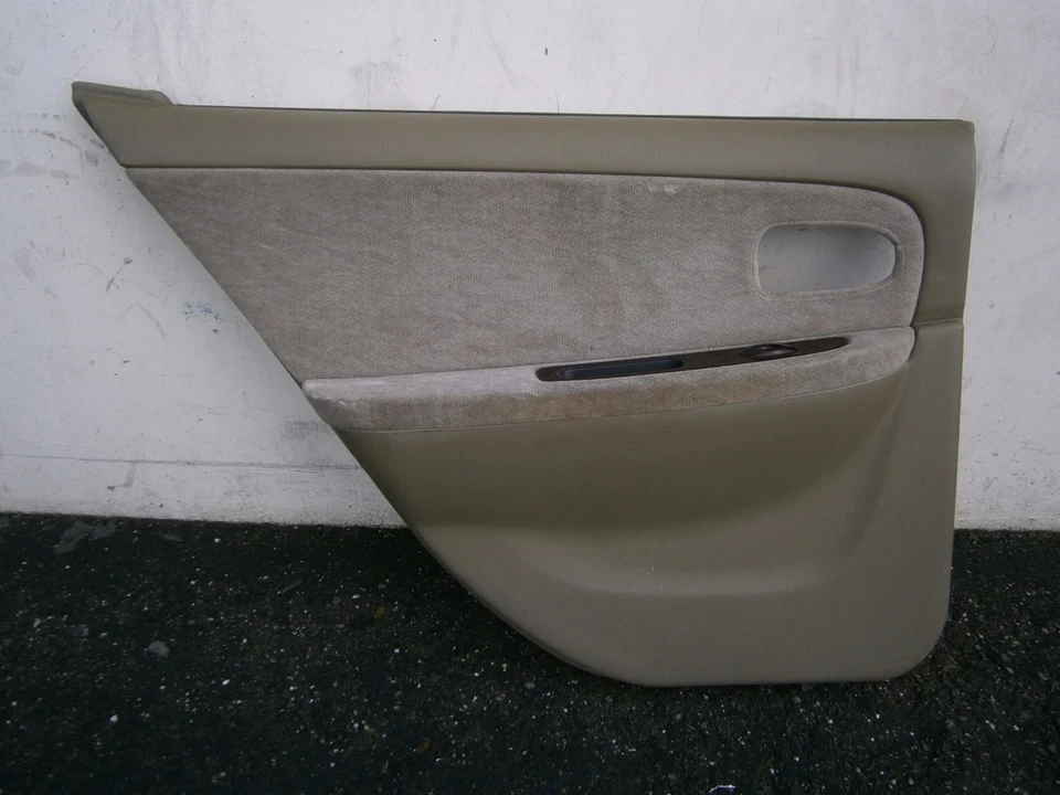 dp60165 Kia Optima 2002 2003 2004 2005 LH panel puerta trasera bronceado Foto 1 de 4