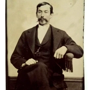 Tintype Photograph Man With Handlebar Mustache Victorian Fashion - Picture 1 of 9