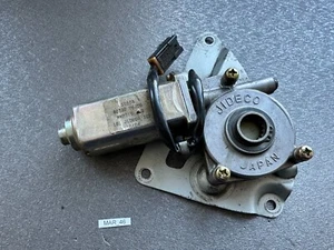 Nissan Patrol Y60 GR RD28T front right window motor 8073006J06 - Bild 1 von 2