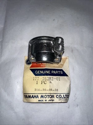 NUEVO 1970 YAMAHA 1970 XS1, XS2 MANILLAR BAJO TAPA DE AGARRE 177-26282-01 Foto 1 de 4