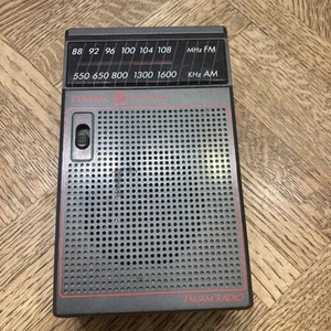 Vintage GE AM/FM Radio Model 7-2582G | General Electric | Works | 9V Battery NI - Picture 1 of 8