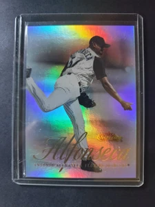 2000 Fleer Showcase - Antonio Alfonseca #94 - Bild 1 von 3