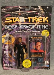 1993 Star Trek COMMANDER BENJAMIN SISKO Deep Space Nine Action Figure Playmates - Picture 1 of 2