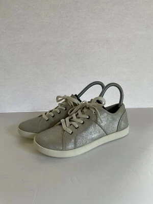 Ugg Niñas Jóvenes Talla 3 Irvin Metálico Dorado Plata Tenis Zapatos Con Cordones Gamuza Foto 1 de 4