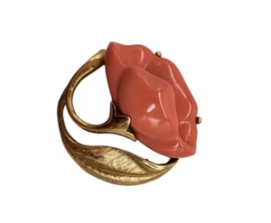 Avon Gold Tone Coral Poppy Flower Openwork Small Round Brooch Scarf Lapel Pin - Picture 1 of 7