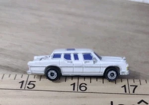 VTG ๐ Micro Machines Galoob White Lincoln Limousine  - Picture 1 of 6