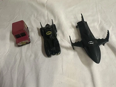 Batimóvil Batman de colección 1989 DC Comics Die Cast Metal Joker Van Bat Jet Foto 1 de 4