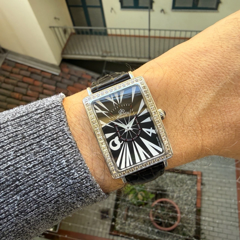 Orologio Uomo Gio Monaco Angelo Small Diamonds forma 28x38mm ref: 240 ETA 1062 Foto 1 de 4