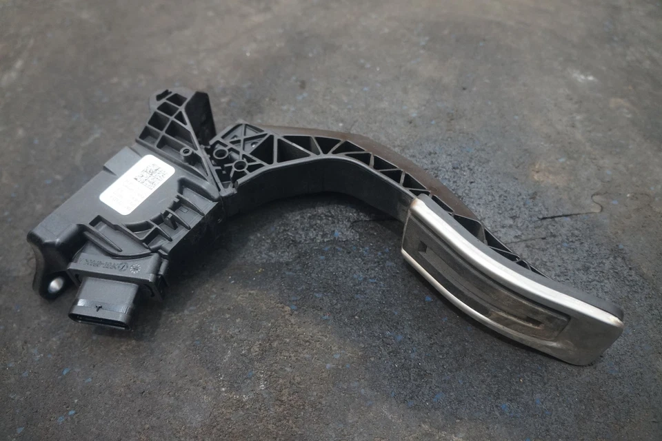 Sensor de viaje del acelerador del acelerador del pedal de gasolina 8W1723523A OEM Audi S5 2019 Foto 1 de 4