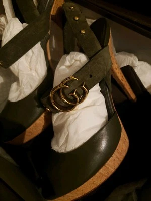 Gucci Nappa Steve Suede Cudu Heels Size 6.5 w/Original Box and Dust Bag - Image 1 of 4