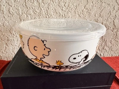 "Cuenco de cerámica Peanuts Gang con tapa ventilada 5,5""" Foto 1 de 4