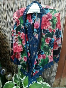 KLASS FLORAL CROCHET LACE BACK KIMONO COVER UP BOHO HIPPIE STYLE  SIZE S/M - Picture 1 of 9