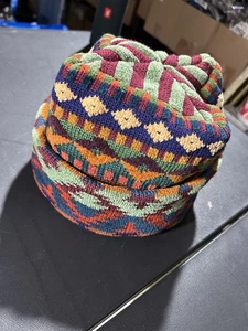 Maggie White Women’s England Wool Blend Hand knit Beanie Hat One Size - Picture 1 of 7