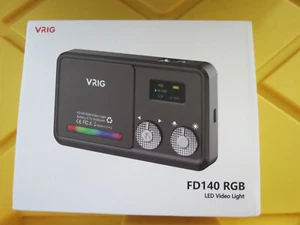 VRIG FD140 Luce Video Portatile Fotografia D6O6 Nuovo con scatola - Foto 1 di 3