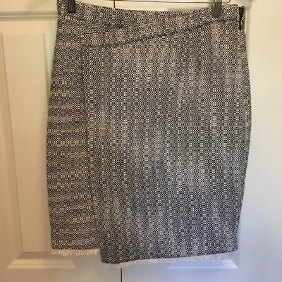 Linda falda lápiz envolvente sintética Brooks Brothers talla 4 flecos dobladillo tweed ropa de trabajo ¡USADA EN EXCELENTE ESTADO! Foto 1 de 4