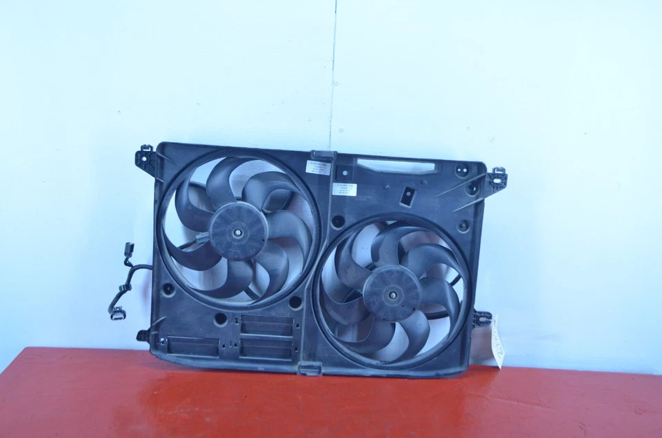 13-16 LINCOLN MKZ 2.0L RADIATOR COOLING FAN OEM - Imagem 1 de 4