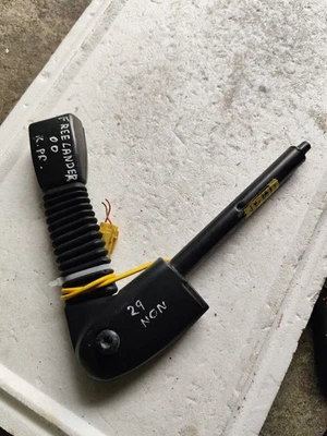 Land Rover Freelander 2000/Left front Seat belt buckle - Image 1 of 4