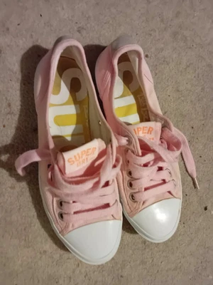 Tênis Superdry rosa com cadarço verão sapatos tênis treinadores Reino Unido tamanho 7 - Imagem 1 de 4