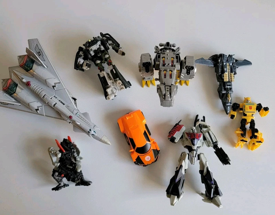 Lote Transformers (Megatron, Bumblebee, Silverbolt, Armorhide) para piezas/reparación Foto 1 de 4
