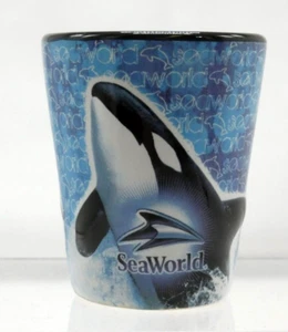 Seaworld Parks Shamu gres goffrato shot glass killer whale design doppio lato - Foto 1 di 6