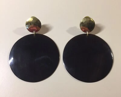 Pendientes Josie Natori Cuerno de Búfalo Dorado Redondo Clip Pasarela Foto 1 de 4