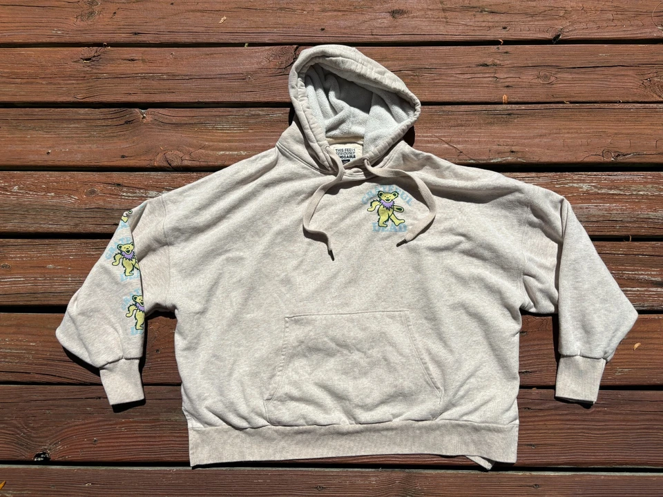 American Eagle Oversized Beige Grateful Dead Graphic Big Hug Hoodie Size Medium - Image 1 of 4