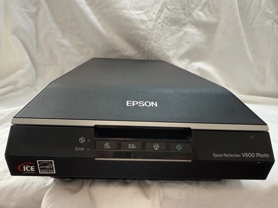 Escáner fotográfico plano Epson Perfection V600 6400 ppp escáner fotográfico de película Foto 1 de 1