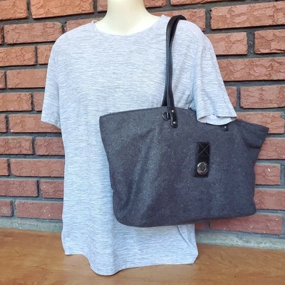 Bolso de Mano Kipling con Cartera Mezcla de Lana y Cuero Gris Negro Bolso de Mano Cartera Academia Foto 1 de 4