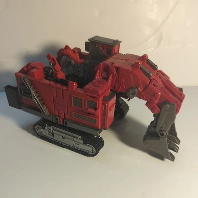 Transformers SS-047 Decepticon Scavenger Studio Series Takara Tomy Action Figure - Image 1 of 4