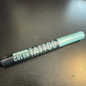Maybelline Matte Color Tattoo 24hr Eye Stix, I Am Giving #45 Eyeshadow NEW - Picture 1 of 2