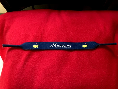 AWESOME! AUGUSTA MASTERS HANGING HOLDER FOR SUNGLASSES!⛳️ Cover